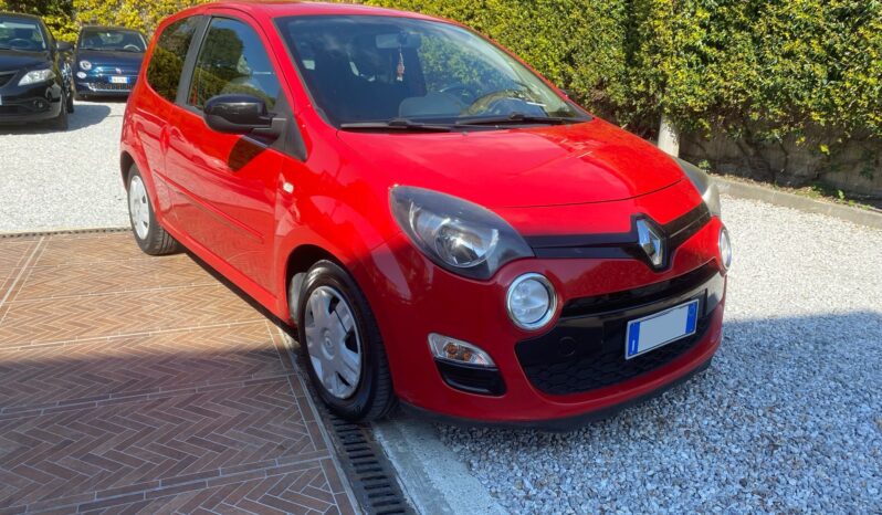
 Renault Twingo Renault Twingo 1.2 16V BVR Live full									