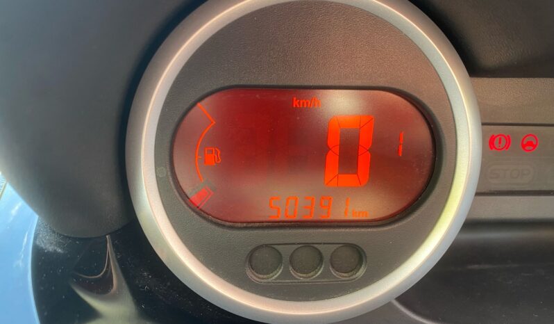 
 Renault Twingo Renault Twingo 1.2 16V BVR Live full									