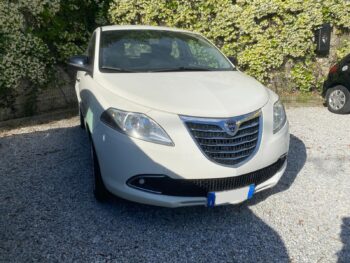 Lancia Ypsilon 1.3 MJT 16V 95 CV 5 porte S&S Gold