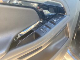 
 Land Rover Evoque 2.0D MHEV R-DYNAMIQUE SE AWD204 CV full									