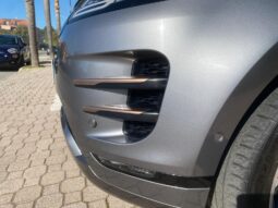 
 Land Rover Evoque 2.0D MHEV R-DYNAMIQUE SE AWD204 CV full									