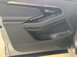 
 Land Rover Evoque 2.0D MHEV R-DYNAMIQUE SE AWD204 CV full									