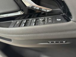 
 Land Rover Evoque 2.0D MHEV R-DYNAMIQUE SE AWD204 CV full									