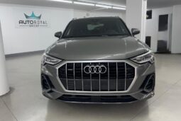 
 Audi Q3 35 2.0 TDI S line edition quattro full									
