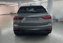 
 Audi Q3 35 2.0 TDI S line edition quattro full									