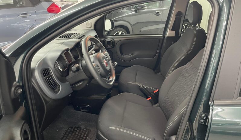 
 Panda 1.0 firefly hybrid Cross s&s 70cv full									