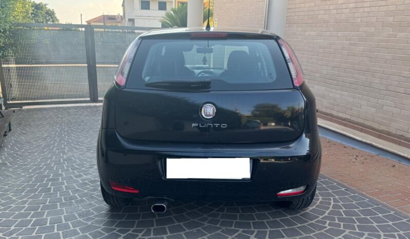 
 Fiat Punto Punto III 2012 5p 1.3 mjt II 16v Lounge 75cv E5+ full									