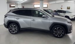 
 Tucson 1.6 hev at 2wd exellence full									