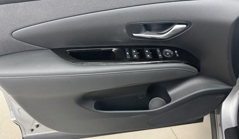 
 Tucson 1.6 hev at 2wd exellence full									