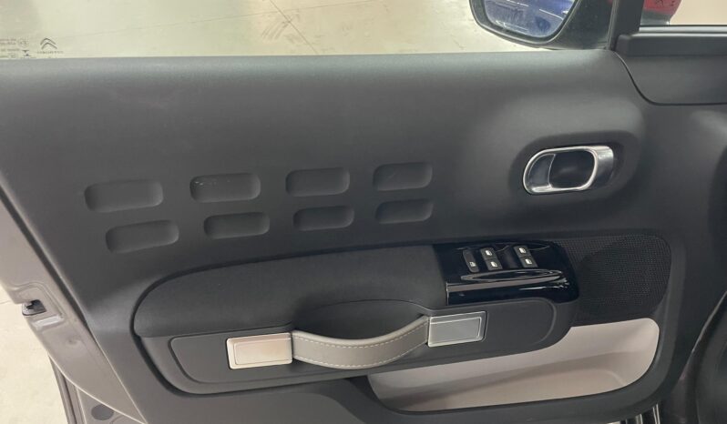 
 Citroen C3 PureTech Shine S&S 110cv my18 full									