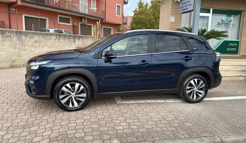 
 Suzuki S-Cross 1.4 Hybrid Top+ full									