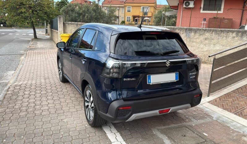 
 Suzuki S-Cross 1.4 Hybrid Top+ full									