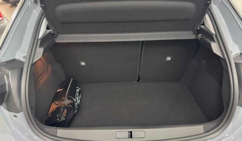 
 Opel Corsa 1.2 Edition full									