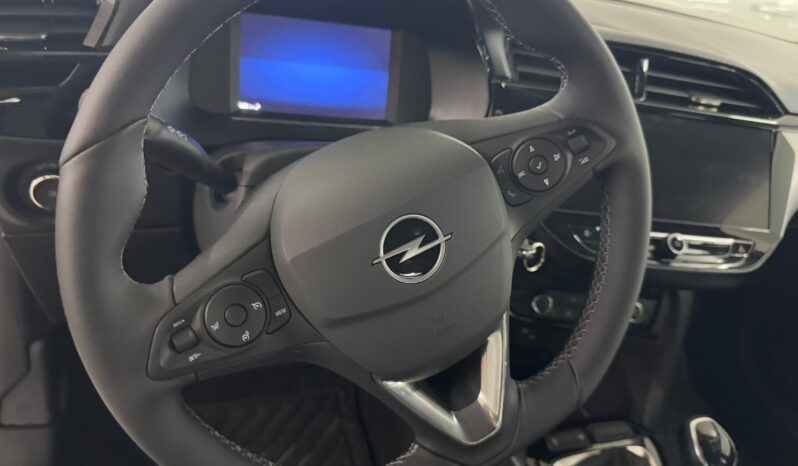 
 Opel Corsa 1.2 Edition full									