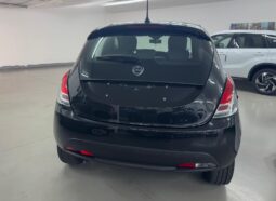 
 Lancia Ypsilon 1.0 FireFly S&S Hybrid Oro full									