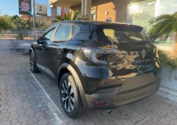 
 Renault Captur ECO-G 100 CV Evolution full									