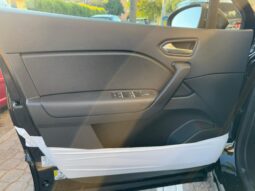 
 Renault Captur ECO-G 100 CV Evolution full									