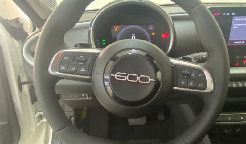 
 Fiat 600 Hybrid DCT MHEV full									
