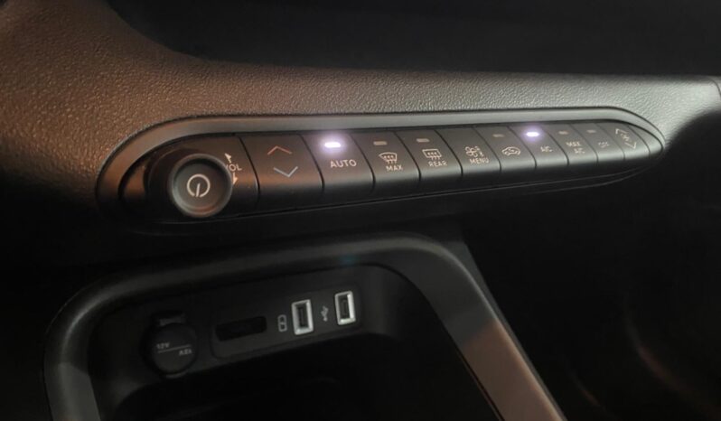 
 Avenger 1.2 Turbo Longitude 100cv full									