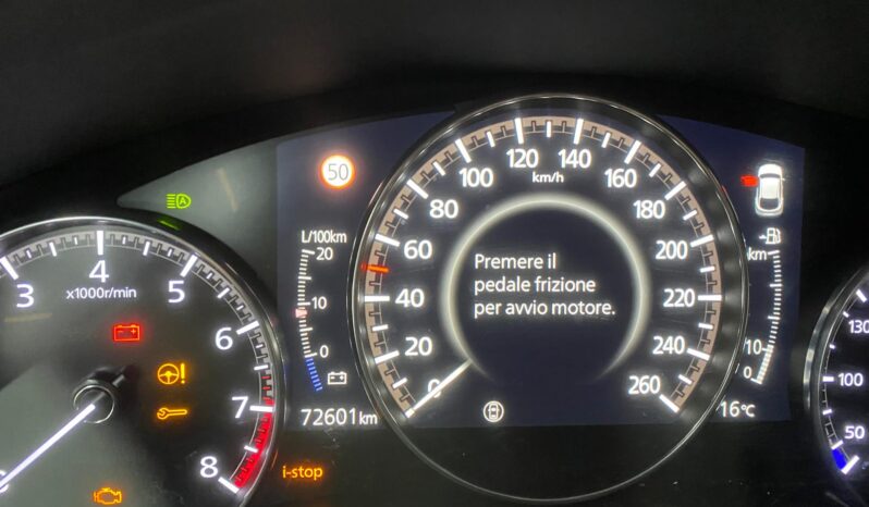 
 Mazda CX-30 2.0L E-Skyactive Hybrid Executive full									