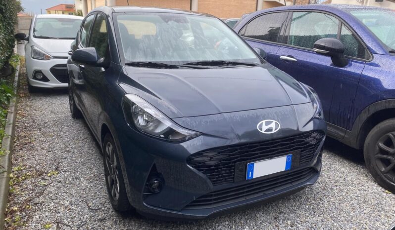 
 Hyundai I10 1.0 MT Connectline full									