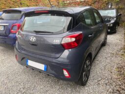 
 Hyundai I10 1.0 MT Connectline full									