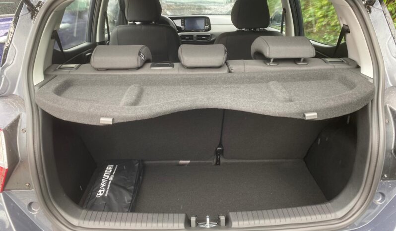 
 Hyundai I10 1.0 MT Connectline full									