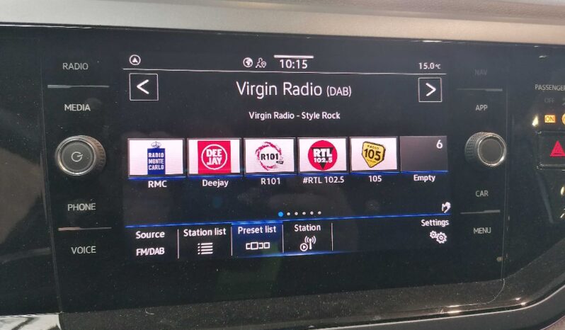 
 Volkswagen Taigo 1.0 Tsi 110 cv R-Line full									