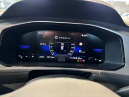 
 Volkswagen T-Roc 2.0 TDI SCR 150 CV DSG full									