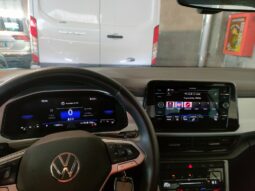 
 Volkswagen T-Roc 2.0 TDI SCR 150 CV DSG full									