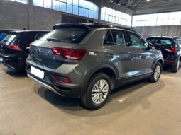 
 Volkswagen T-Roc 2.0 TDI SCR 150 CV DSG full									