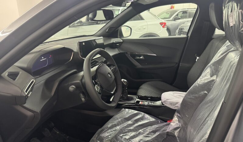 
 Peugeot 2008 PureTech 100 S&S Allure full									