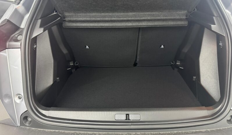 
 Peugeot 2008 PureTech 100 S&S Allure full									