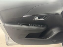 
 Peugeot 208 PureTech 100 Stop&Start 5 porte Allure full									