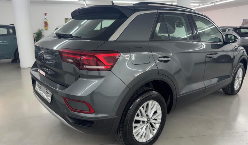 
 Volkswagen T-Roc 2.0 TDI SCR 115 CV full									