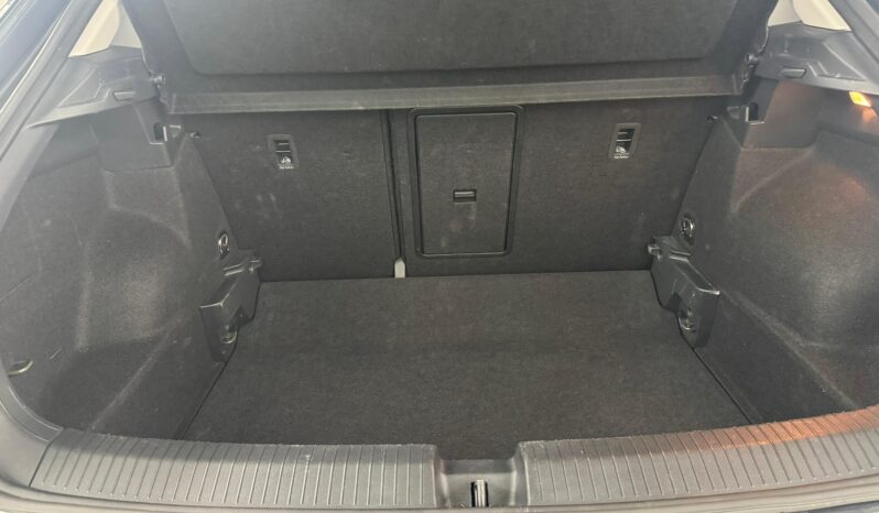 
 Volkswagen T-Roc 2.0 TDI SCR 115 CV full									