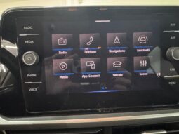 
 Volkswagen T-Roc 2.0 TDI SCR 115 CV full									