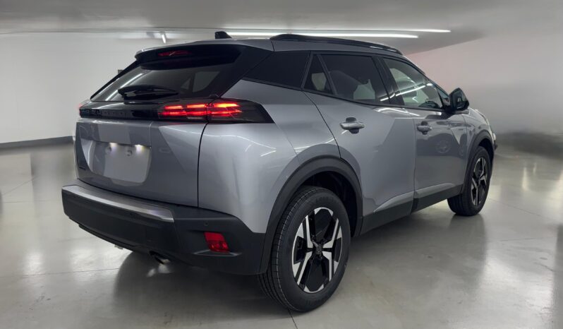 
 Peugeot 2008 PureTech 100 S&S Allure full									