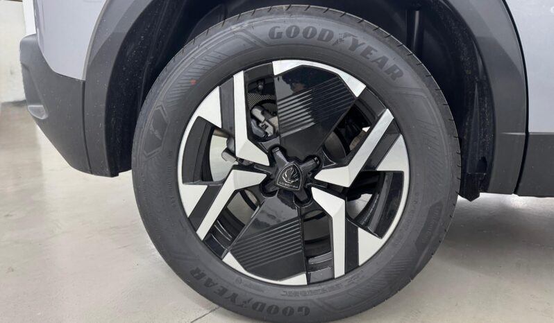 
 Peugeot 2008 PureTech 100 S&S Allure full									