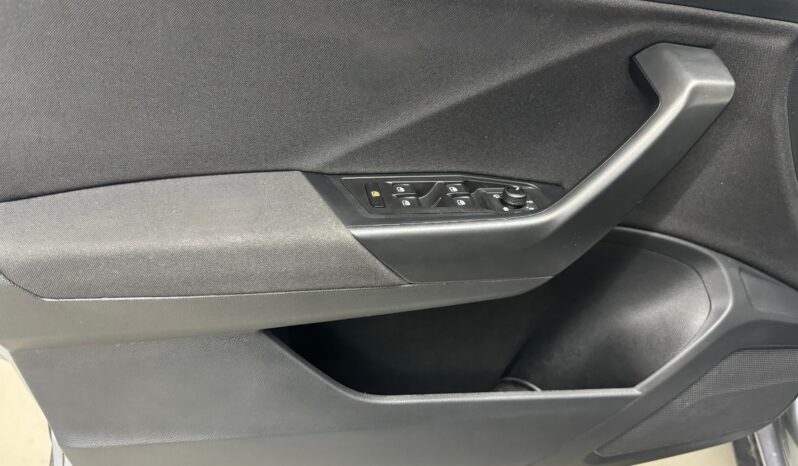 
 Volkswagen T-Roc 2.0 TDI SCR 150 CV DSG full									