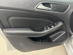 
 Mercedes-benz B 200 Premium full									