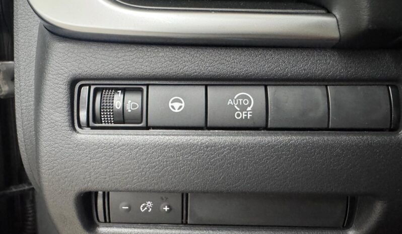 
 Nissan Qashqai 1.3 mhev N-Connecta 2wd 158cv Xtronic full									