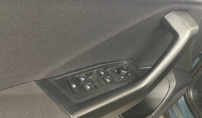 
 Volkswagen T-Roc 2.0 TDI SCR 116 CV full									