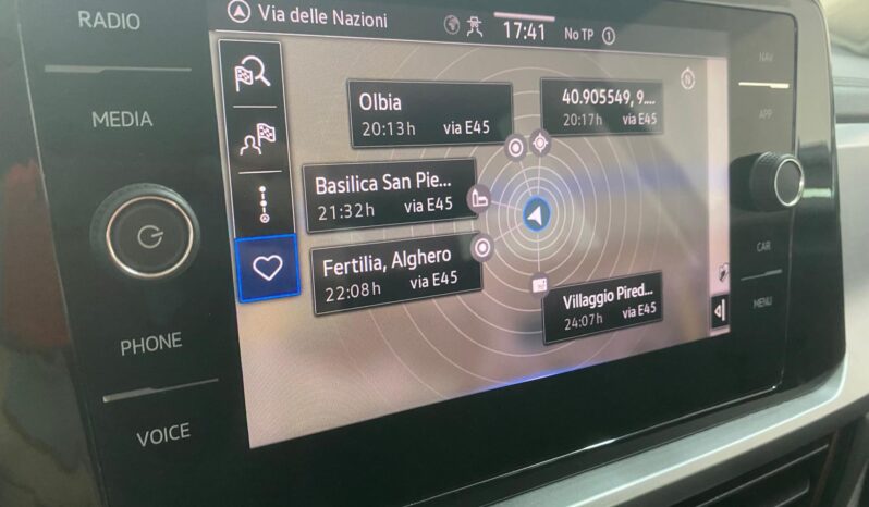 
 Volkswagen T-Roc 2.0 TDI SCR 116 CV full									