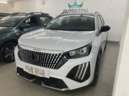 
 Peugeot 2008 PureTech 100 S&S Allure full									
