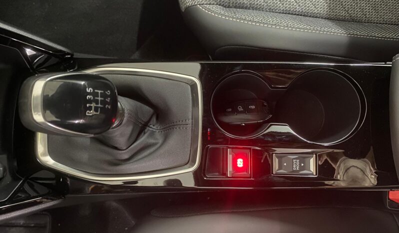 
 Peugeot 2008 PureTech 100 S&S Allure full									