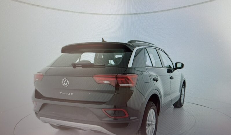 
 Volkswagen T-Roc 2.0 TDI SCR Life full									