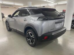 
 Peugeot 2008 PureTech 100 S&S Allure full									