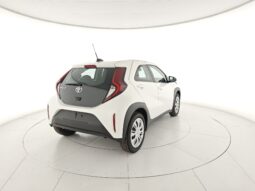 
 Toyota Aygo X 1.0 VVT-i 72 CV 5 porte Active S-CVT full									