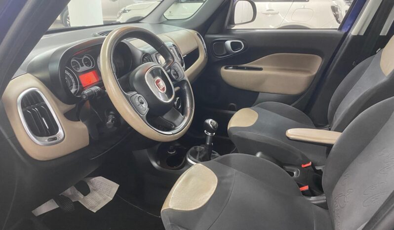 
 Fiat 500L 1.6 MJT 105 cv Lounge full									